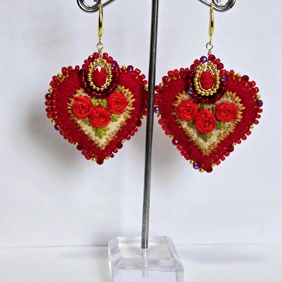 Hand Embroidered Heart Earrings - Picture 6 of 7